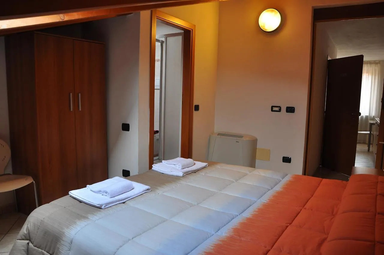 Hotel Borgo Piccolo Cavaion Veronese Gasthof